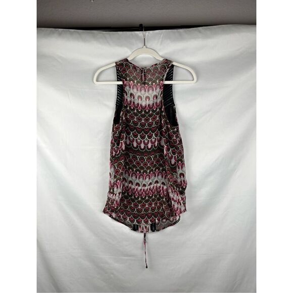 Daniel Rainn Sleeveless Crochet Neck Tie Waist Tank Small - Picture 3 of 9